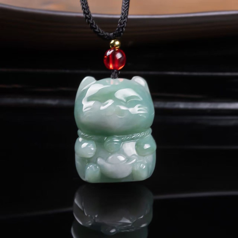 Jewelry & Watches Spółka Z Ograniczoną Odpowiedzialnością Sp Z Oo - Natürlicher Smaragd-Jade Glückskatze Anhänger Myanmar Jadeit