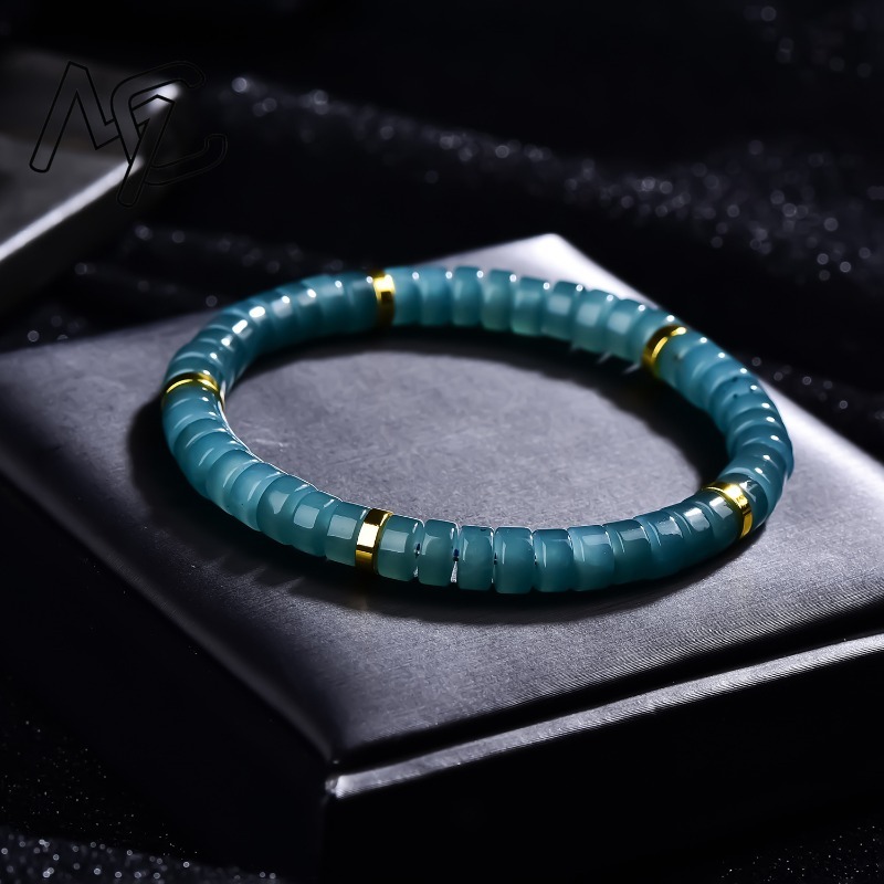 Natürliche Jadeit Blauwasser A – Jewelry & Watches Spółka Z Ograniczoną Odpowiedzialnością Sp Z Oo Bewertung und Preis